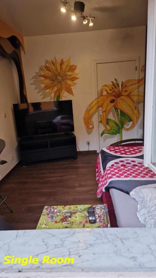 City Center Promo Apartment Brussel Bagian luar foto